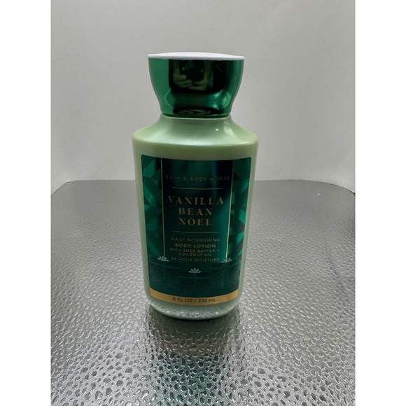 Bath & Body Works Vanilla Bean Noel Daily Nourishing Body Lotion - Picture 1 of 2